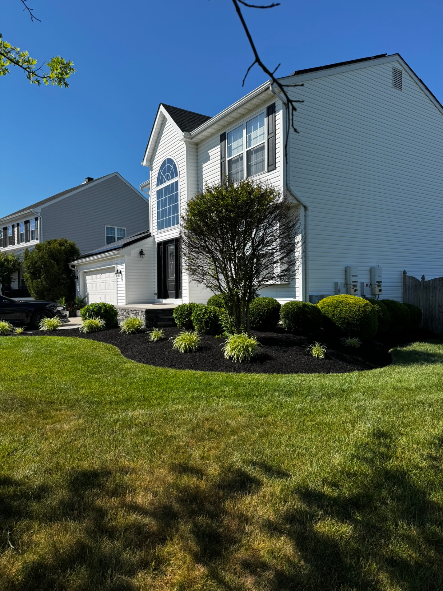 Mulch, trimming & bed refresh — Berlin, NJ Fresh black mulch, shrub trimming and front bed cleanup in Berlin, NJ