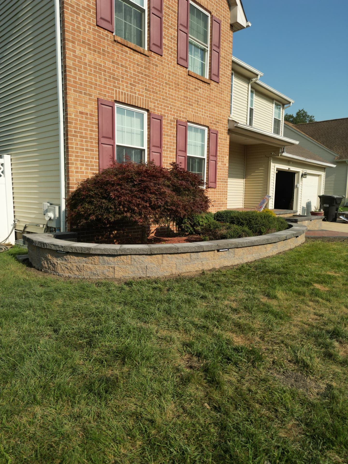 Curved Retaining Wall & Raised Garden Beds — Camden County, NJ
