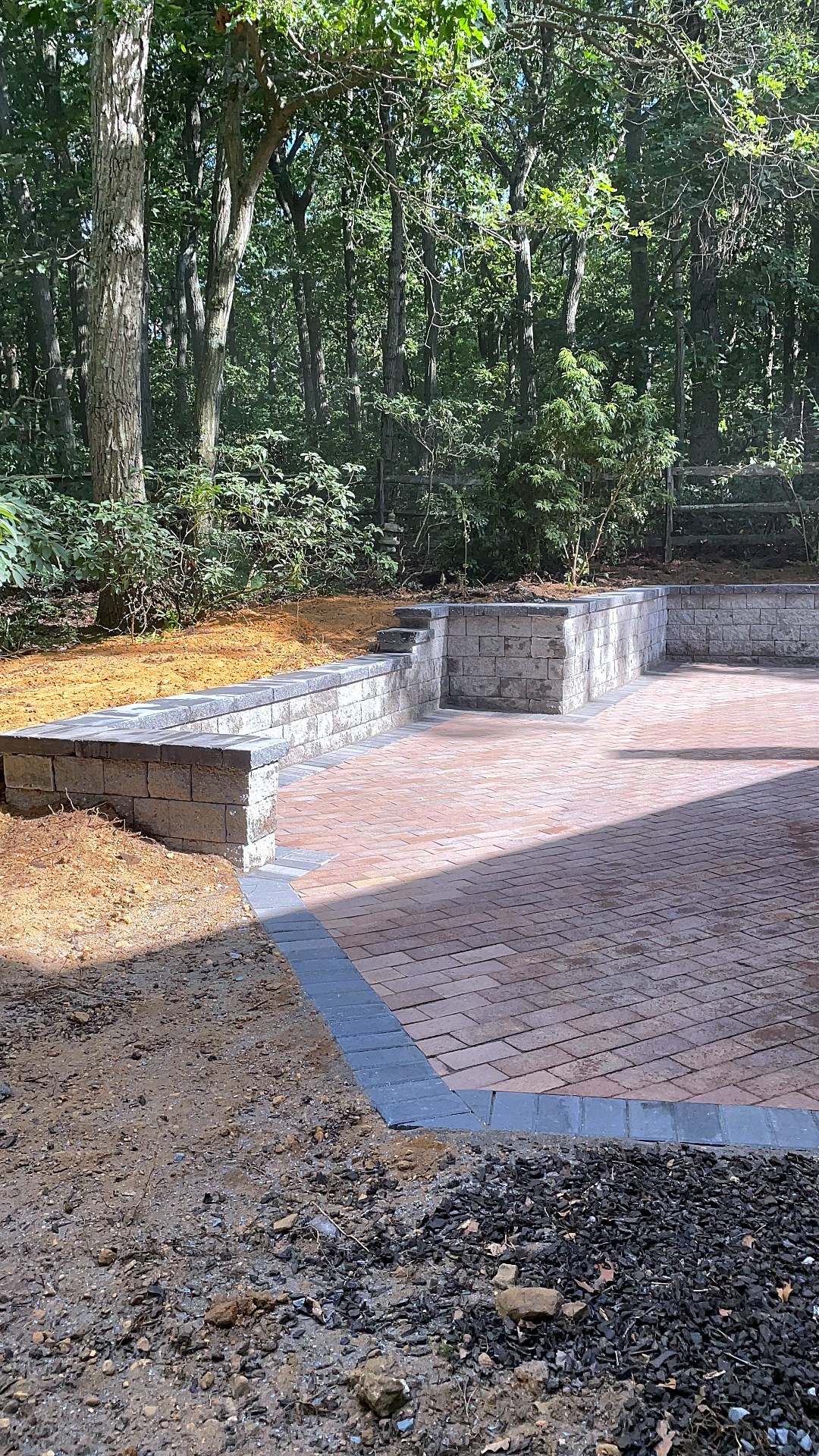 🧱 1 Day Retaining Wall Installation & completely re-graded yard with seed. Voorhees NJ. 🌱